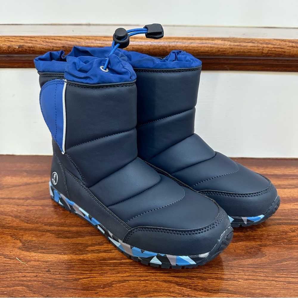 NWT Lands’ End Insulated Waterproof Snow Boots